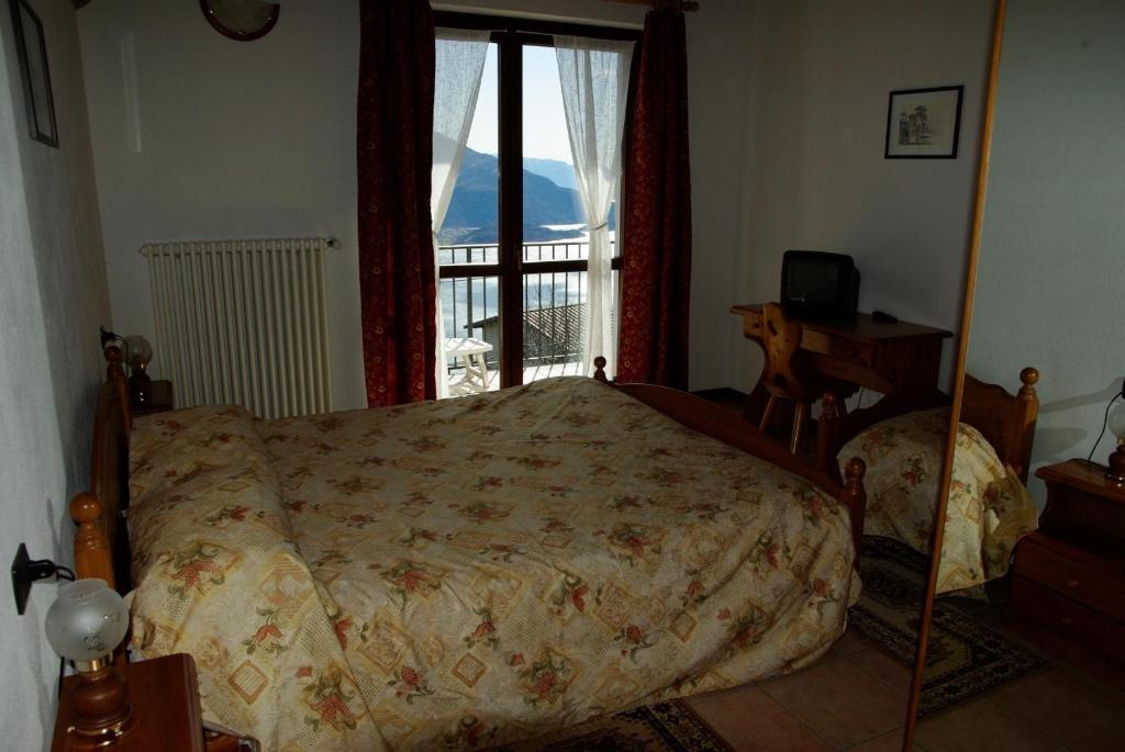 Hotel Tamola سوريكو الغرفة الصورة